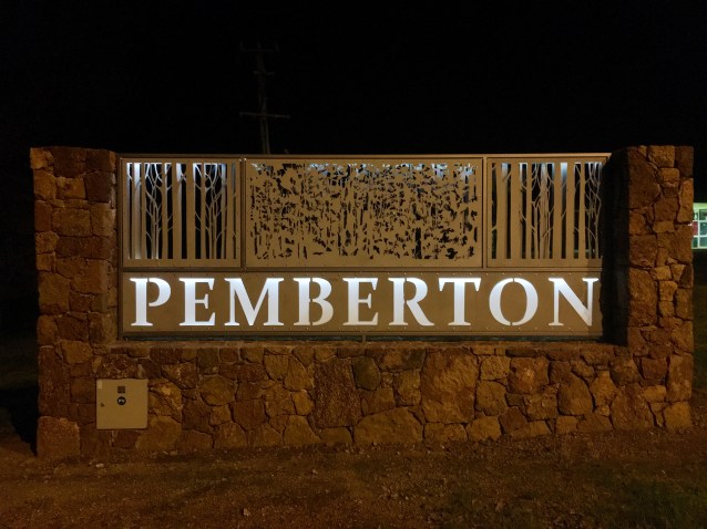 F5CF8F76-7BED-41A8-BBD6-BD88A0B0A09D